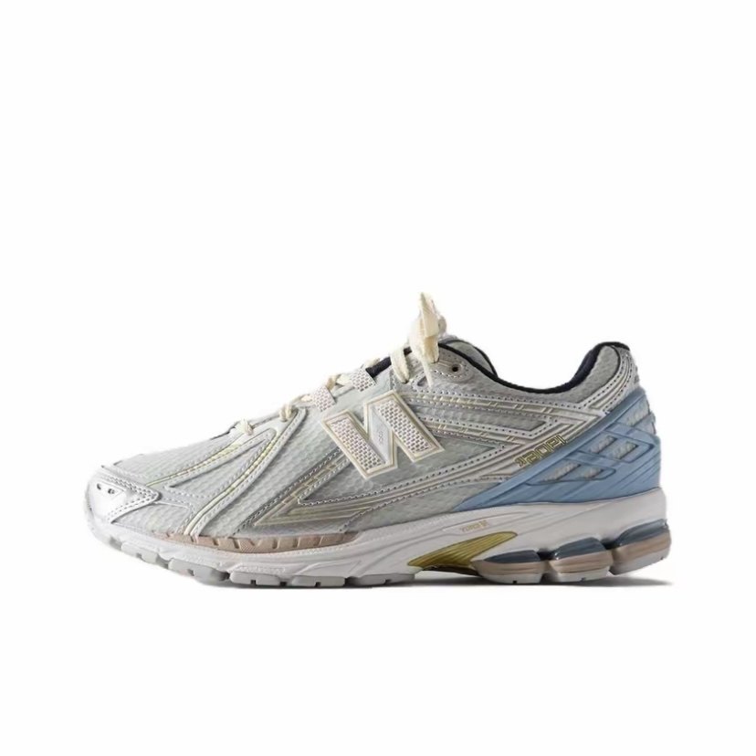 Nike New Balance 1906R Kith White