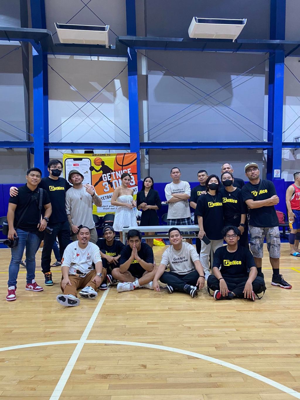 No description available.