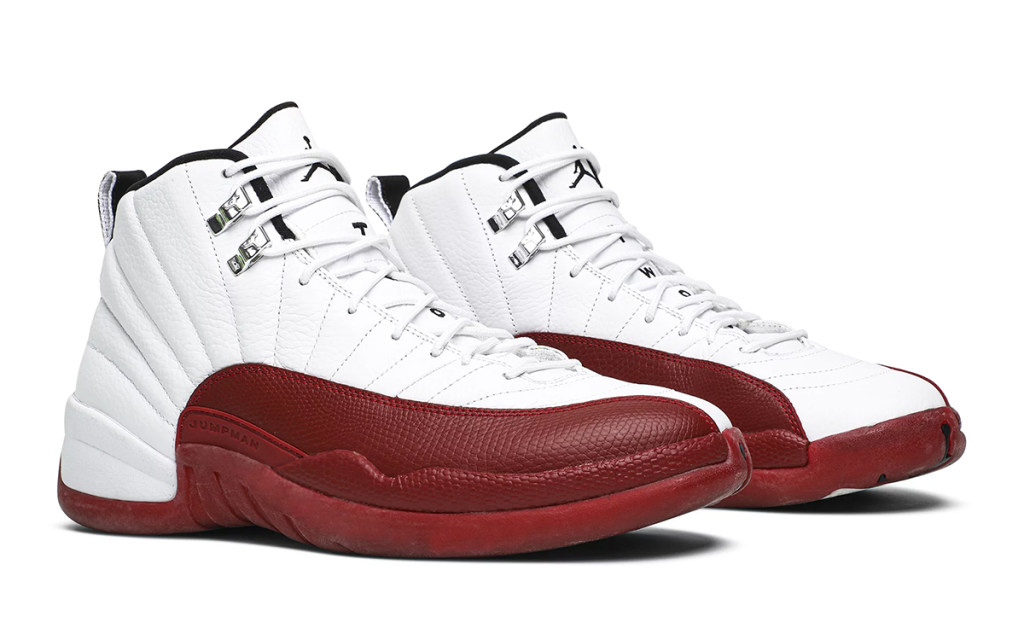 Air Jordan 12 