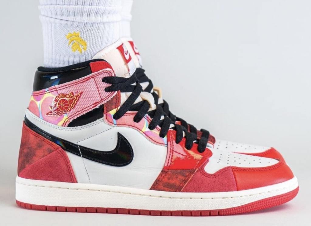 Air Jordan 1 Spider-Man DV1748-601 On-Feet