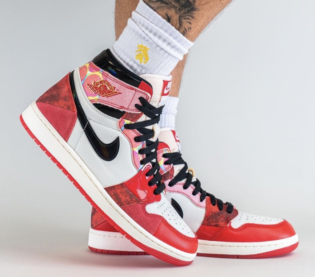 Air Jordan 1 Spider-Man Across The Spider Verse DV1748-601 On-Feet