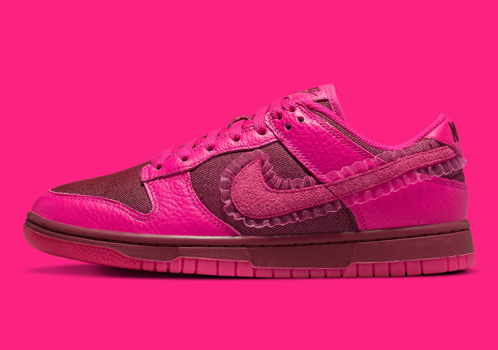 The Nike Dunk Low 