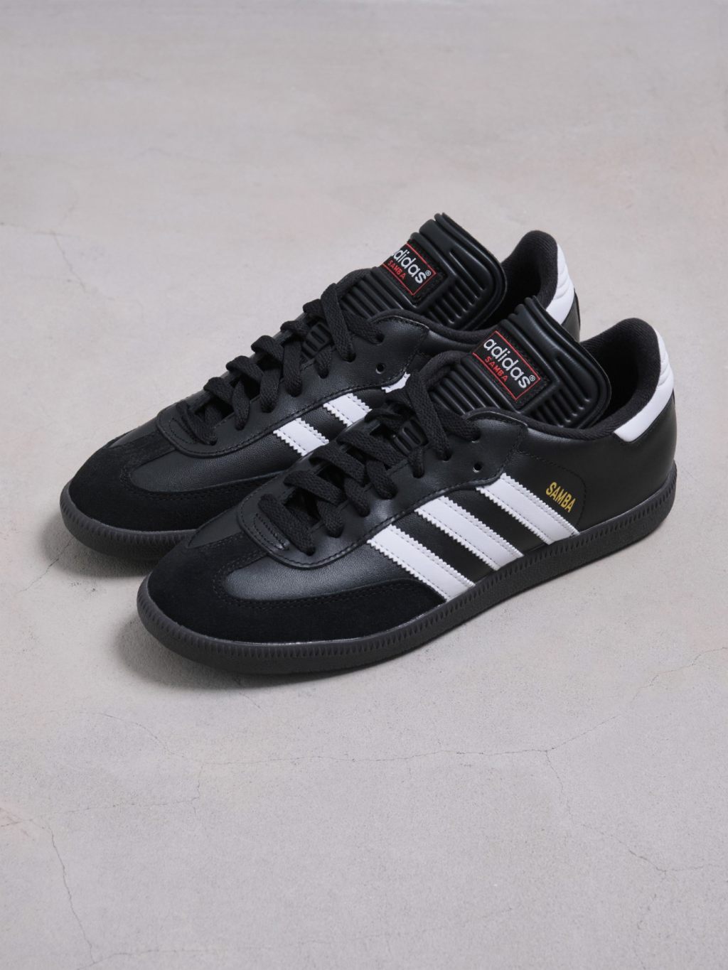 adidas Originals,Smaba,SAMBA  今年这鞋正在悄悄起飞！长腿小姐姐全在穿！