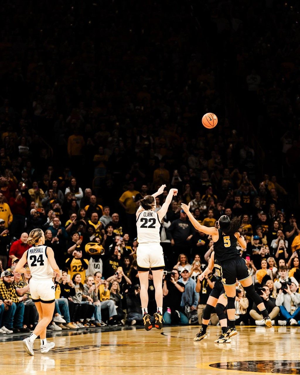 Nike,Kobe 5 Protro,PE,Clark,WNBA Kobe 5 