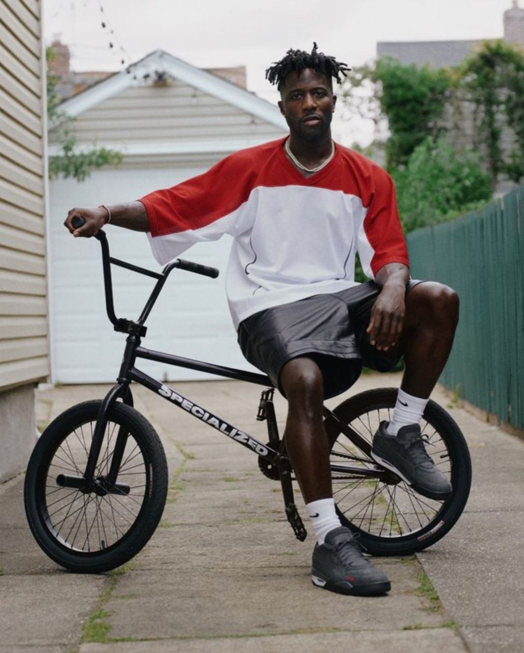 HF4334-004, Driveway Grey, Air J First time seeing it! The 