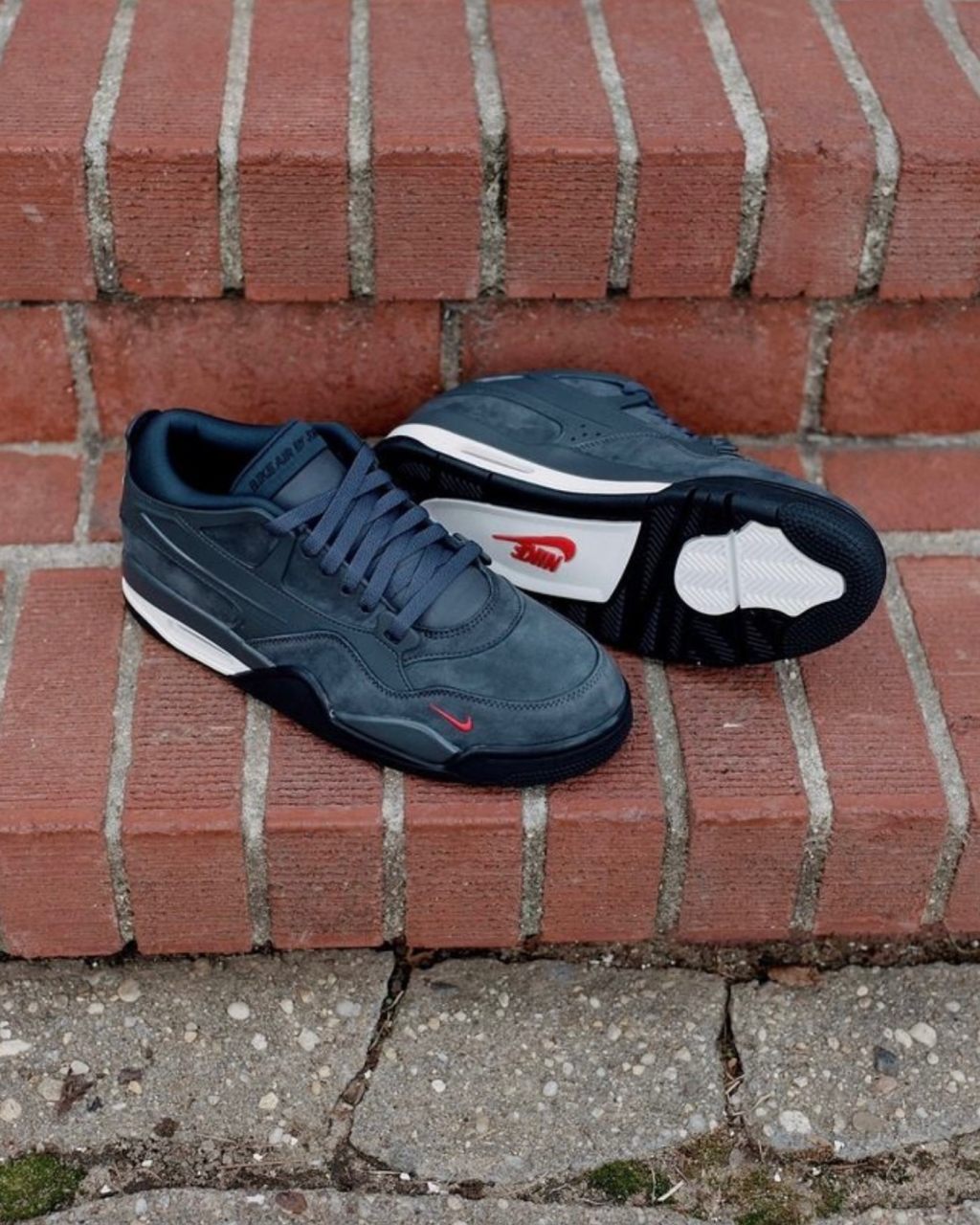 HF4334-004, Driveway Grey, Air J First time seeing it! The 