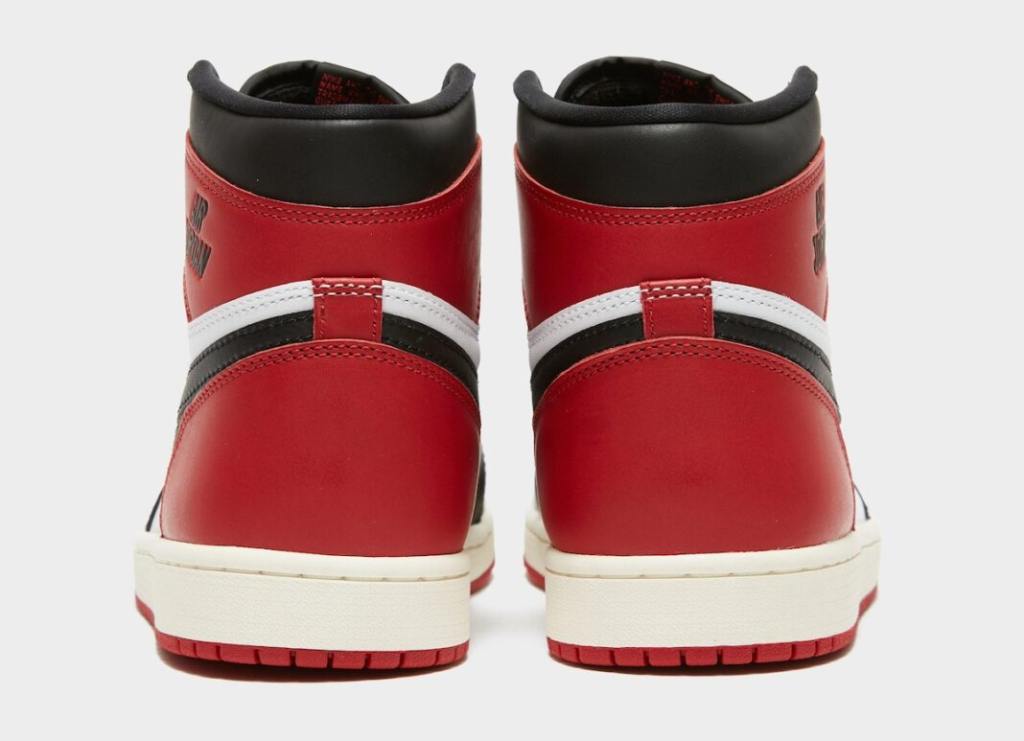 DZ5485-106, AJ1, Black Toe, Air Jordan 